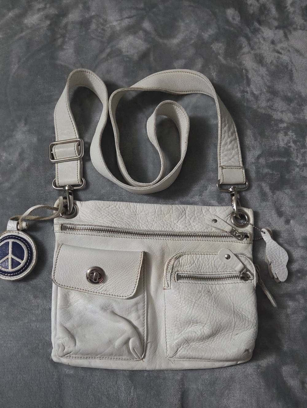 Roots White Leather Villager Crossbody Bag with Front Pockets